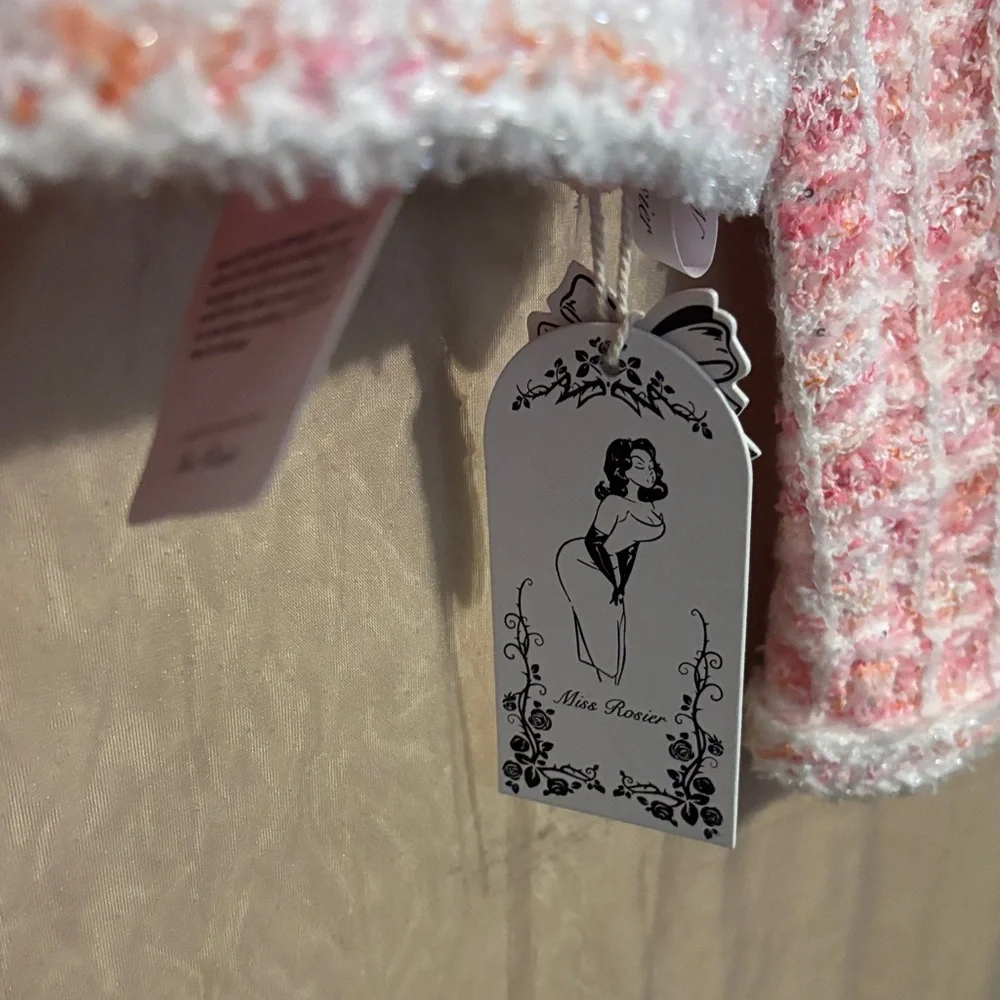 Elegant Pink Tweed Women's Blazer - Picture 3 of 5